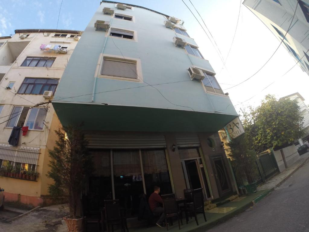 Budova, kde se hotel nachází