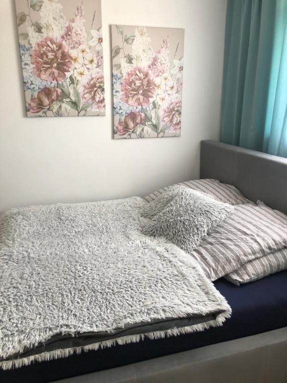 Postel nebo postele na pokoji v ubytování Apartament Maria