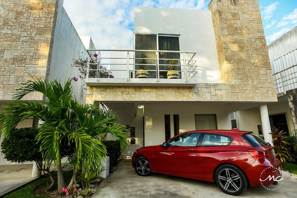 Bali LIfe Style House With Car (additional cost)., Playa del Carmen