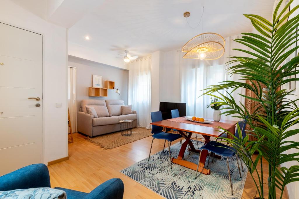 Precioso apartamento en la Judería, Sevilla – Precios ...