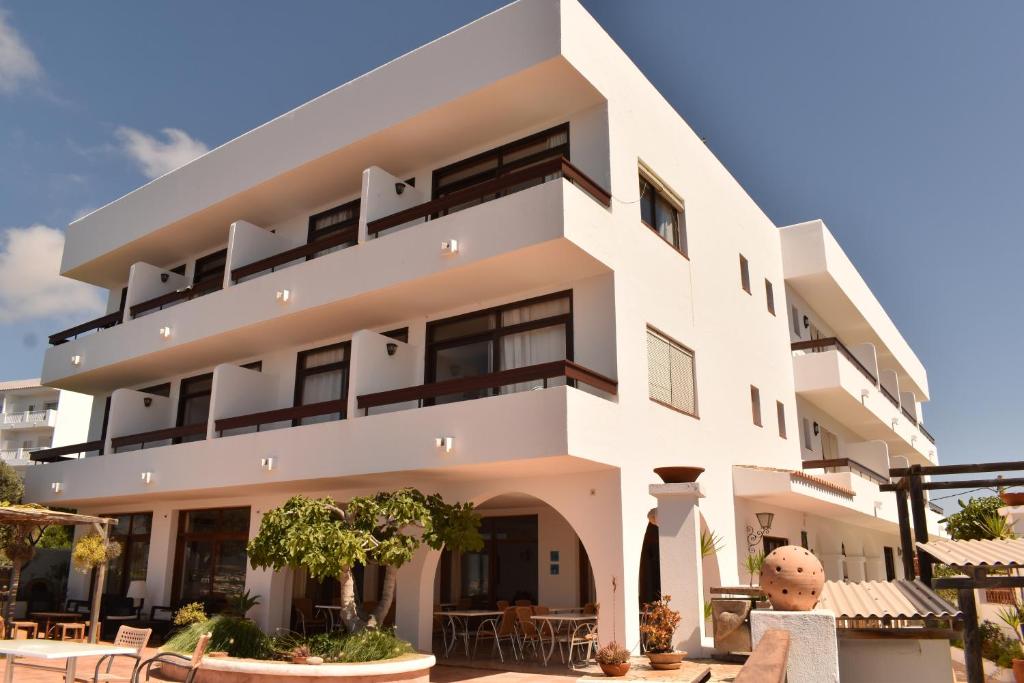 Hostal Marblau, Ibiza Town – Updated 2023 Prices
