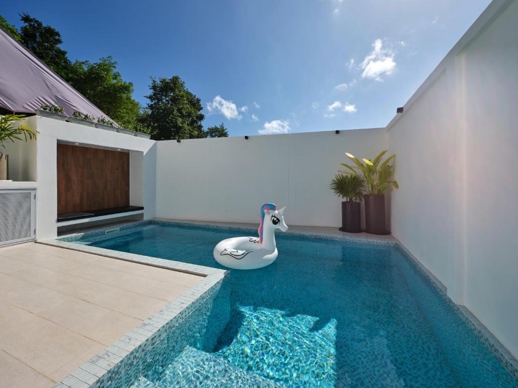 Bazén v ubytování Casa de Yim, Eco Pool Villa nebo v jeho okolí