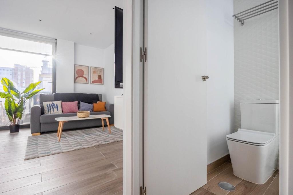 Kúpeľňa v ubytovaní Nervión Suites 2 - Vacacional Sevilla