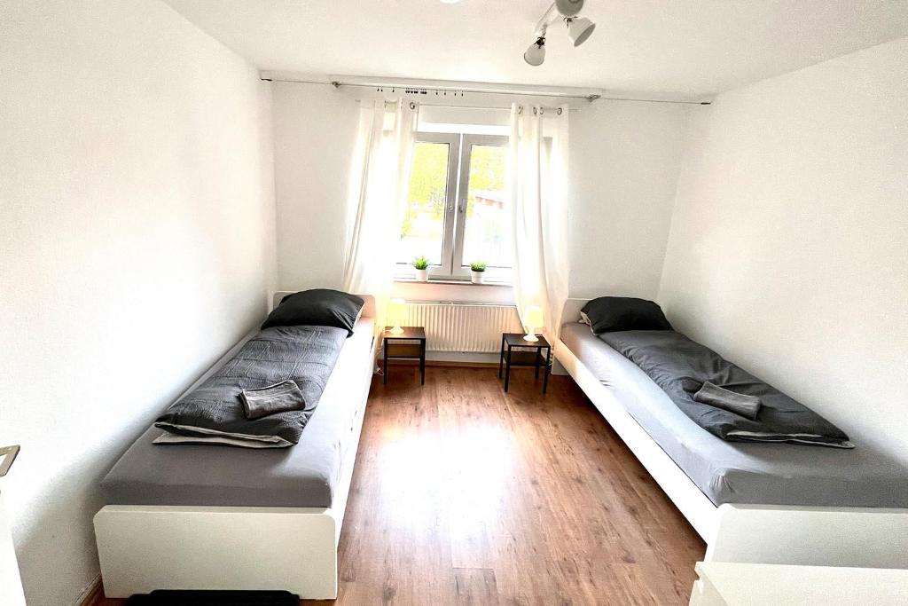 Cozy Apartment in Gelsenkirchen - Twee Slaapkamers Appartement