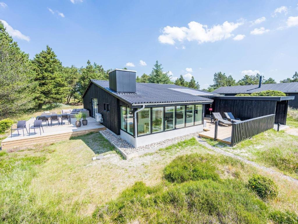Fotografie z fotogalerie ubytování Holiday home Henne XV v destinaci Henne Strand