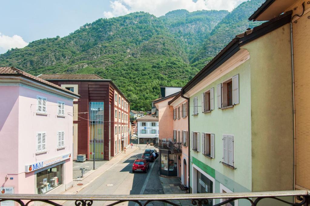 Nespecifikovaný výhled na hory nebo výhled na hory při pohledu z hotelu