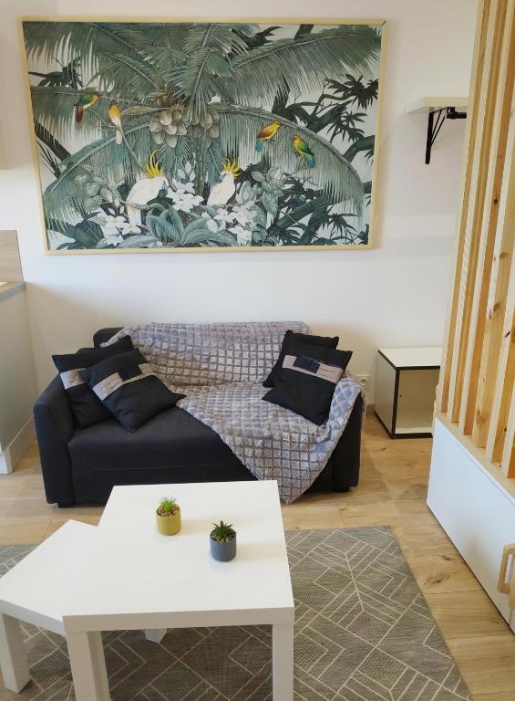 Posedenie v ubytovaní Joli studio au calme, centre historique de Pertuis