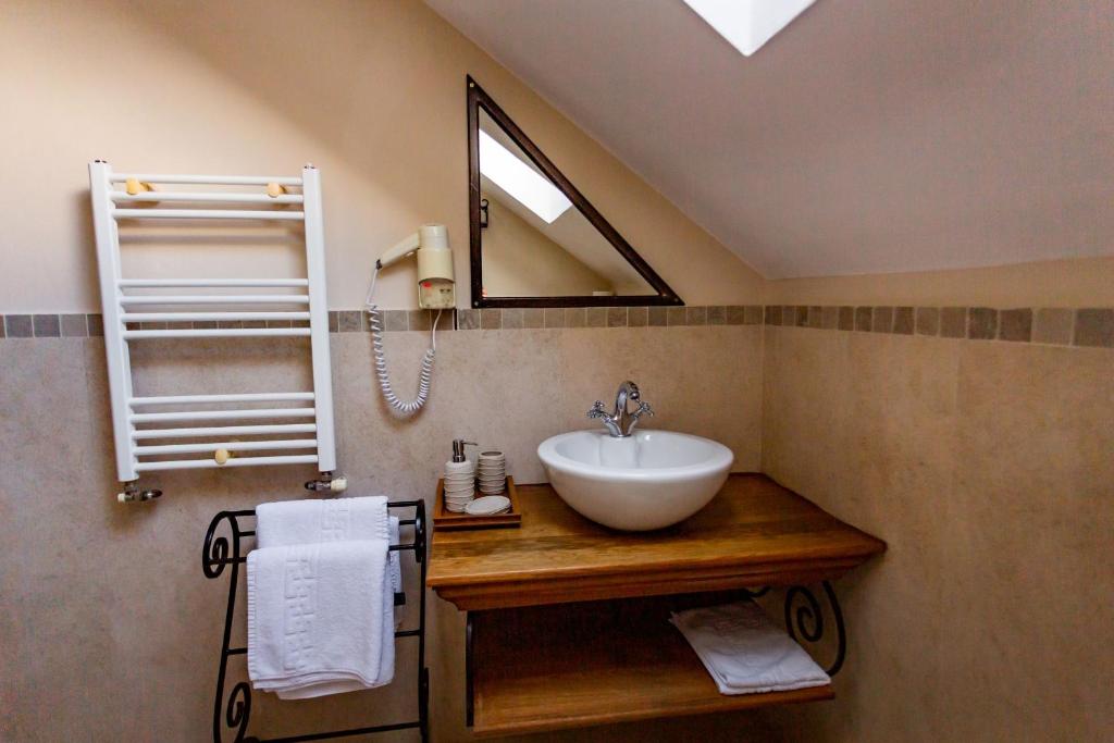 Koupelna v ubytování Hotel Turnul