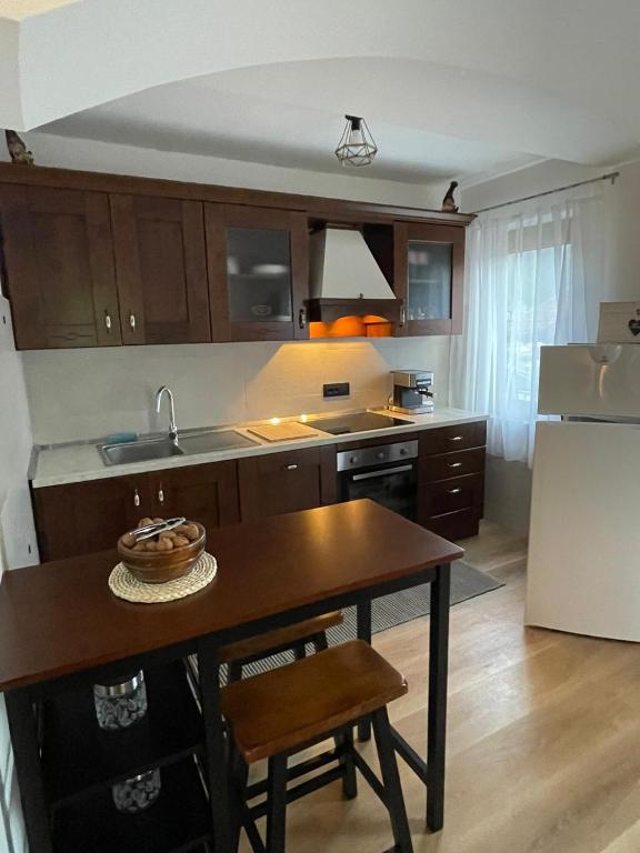 Kuchnia lub aneks kuchenny w obiekcie Casa Rodi
