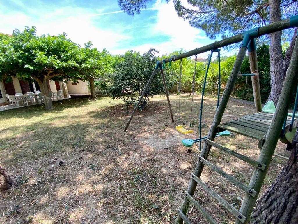 Ogród w obiekcie Belle et grande villa pour des séjours en famille et entre amis