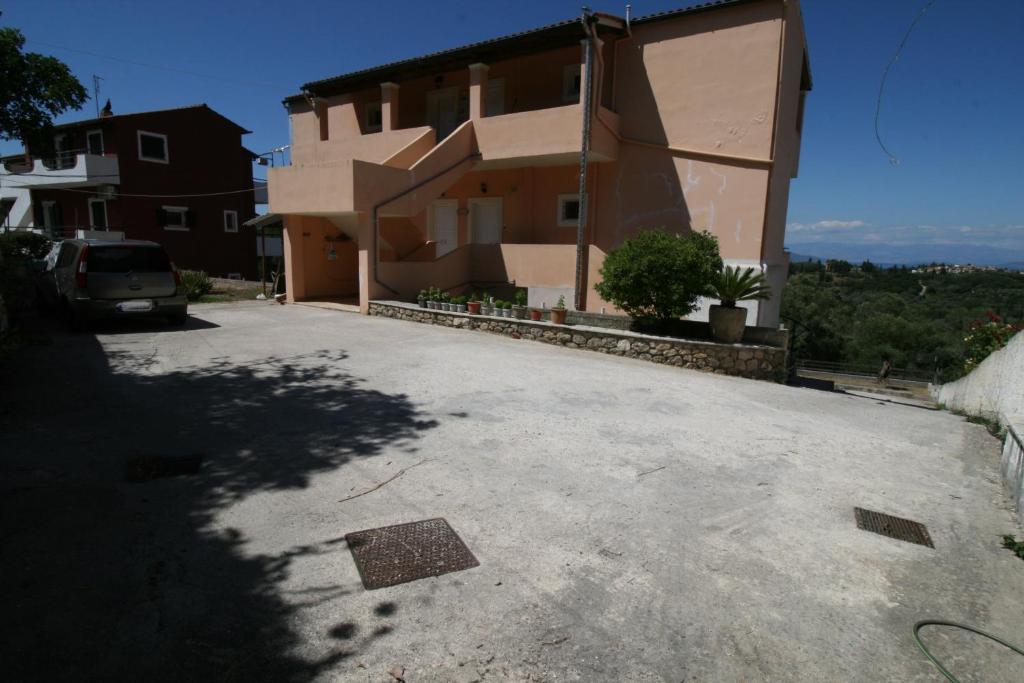 Budova, kde se apartmán nachází