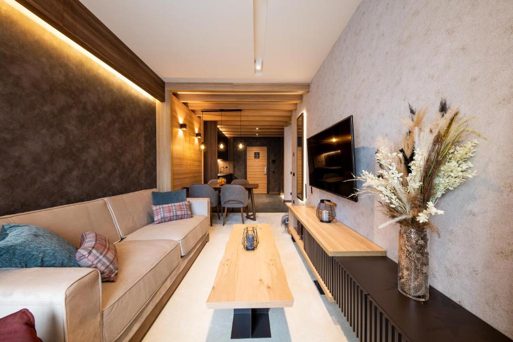Posezení v ubytování Aparthotel Woodside by Anaya