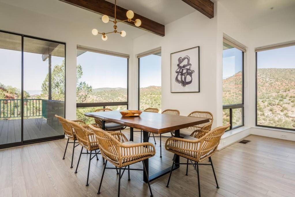 Γενική θέα στο βουνό ή θέα στο βουνό από  αυτή η παραθεριστική κατοικία