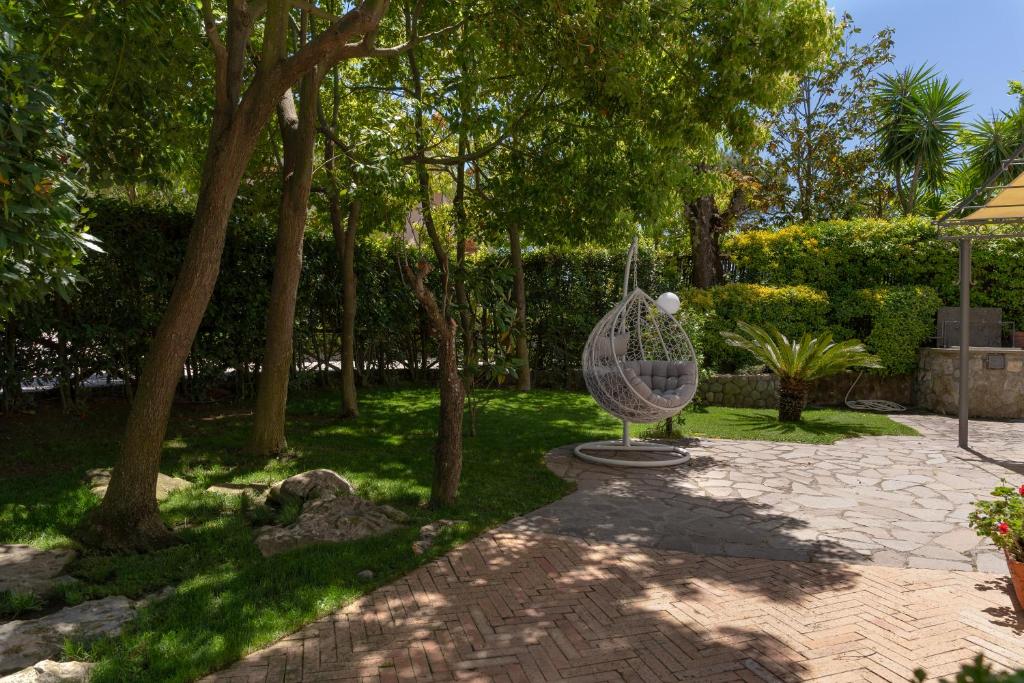 Vonkajšia záhrada v ubytovaní Resort Ravenna