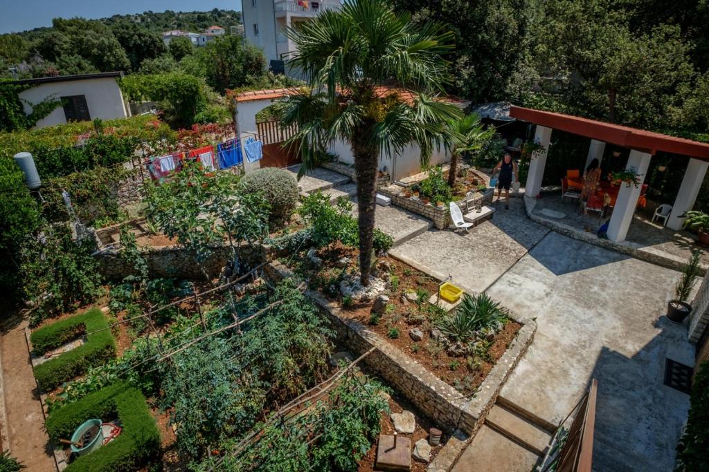 Fotografie z fotogalerie ubytování Apartments by the sea Razanj, Rogoznica - 15264 v Rogoznici