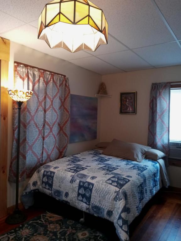 Studio Apartment in Lake George Area. Near Vermont - Housity