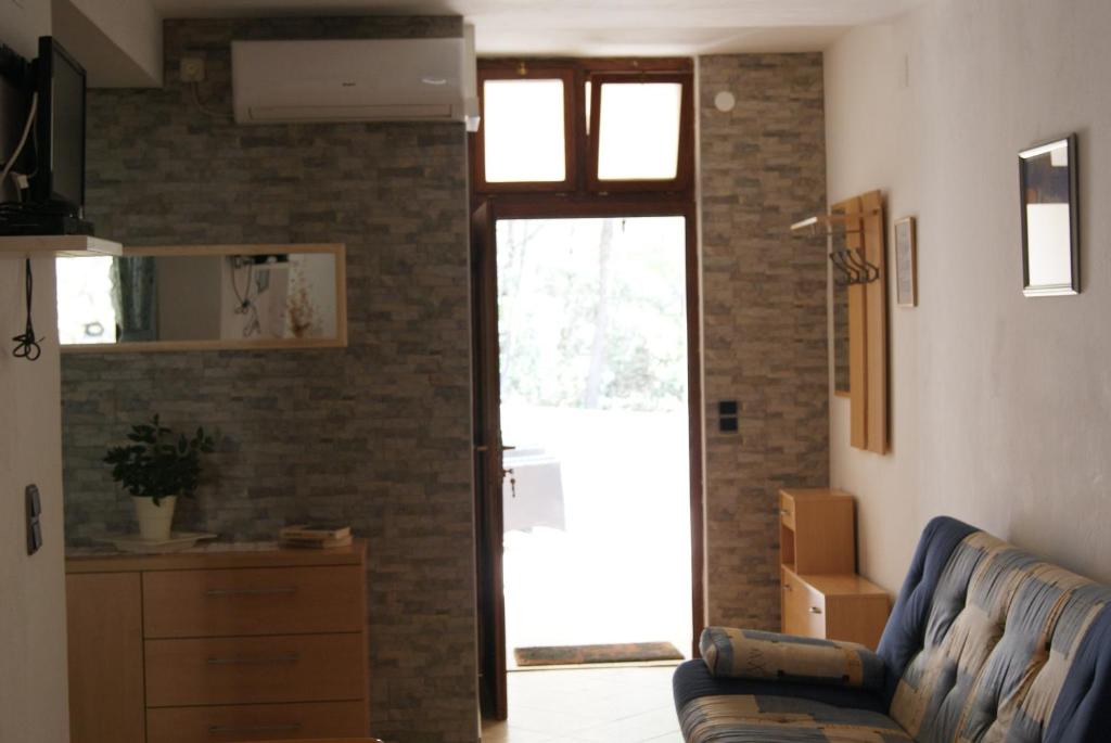 Posedenie v ubytovaní Seaside secluded apartments Zavala, Hvar - 15357