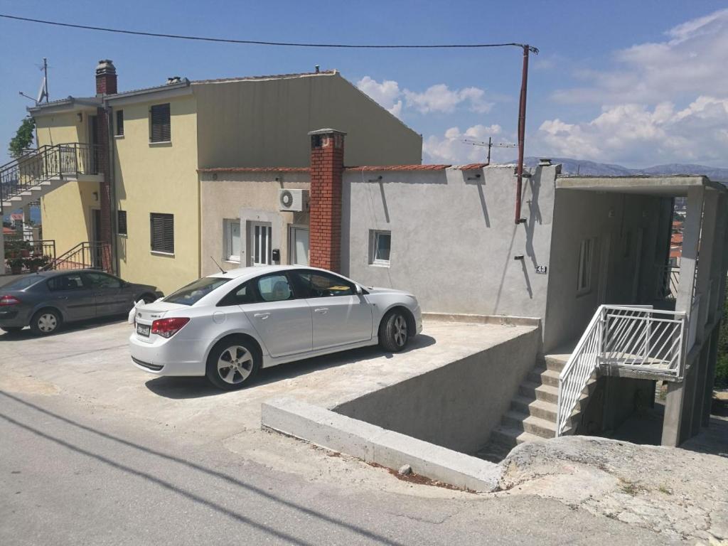 Fotografia z galérie ubytovania Apartments with a parking space Podstrana, Split - 15377 v destinácii Podstrana