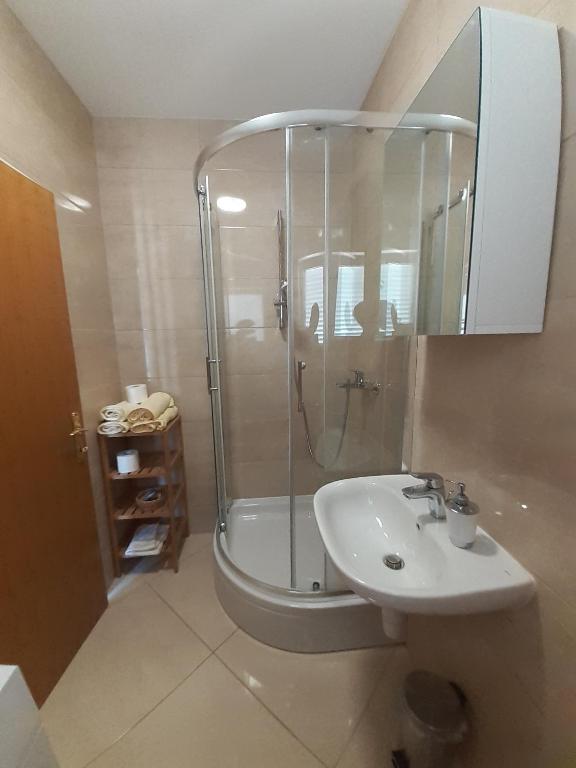 Fotografie z fotogalerie ubytování Apartment Novi Vinodolski 15412a v destinaci Novi Vinodolski