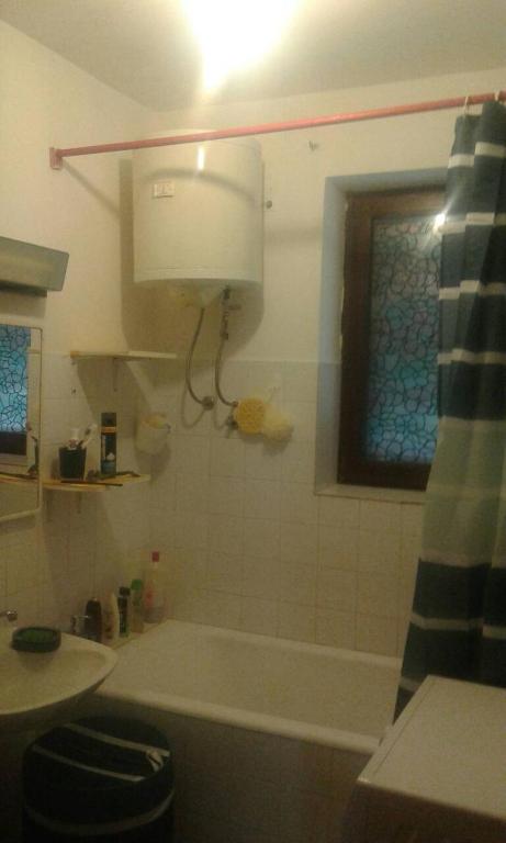 Fotografia z galérie ubytovania Apartments by the sea Cres - 15426 v Cresi