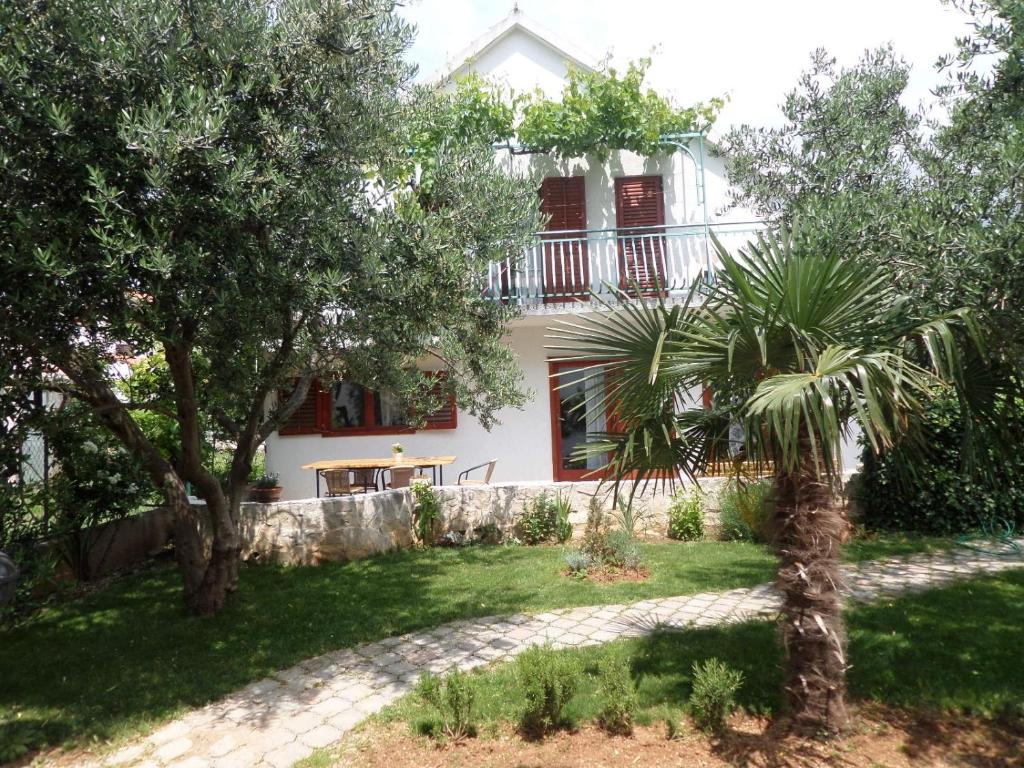 Fotografia z galérie ubytovania Apartments with a parking space Vodice - 15544 v destinácii Vodice