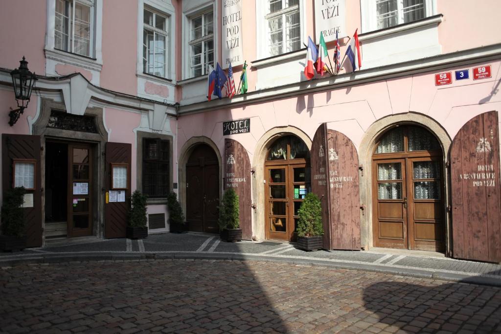Exteriér nebo vchod ubytování Hotel Pod Věží