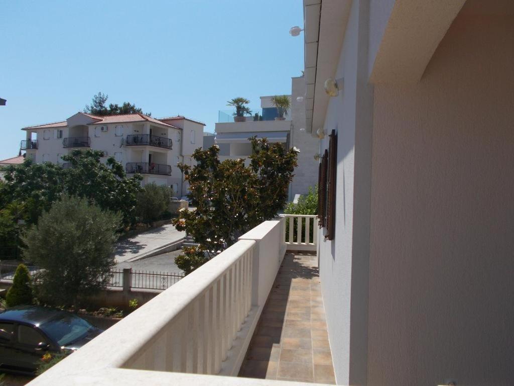 Fotografie z fotogalerie ubytování Apartments by the sea Rogoznica - 15566 v Rogoznici