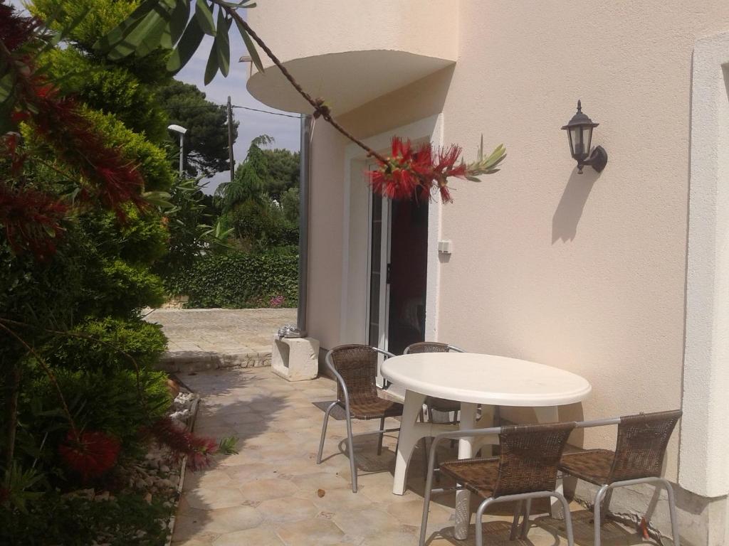 Fotografia z galérie ubytovania Apartments by the sea Brodarica, Sibenik - 15588 v Šibeniku
