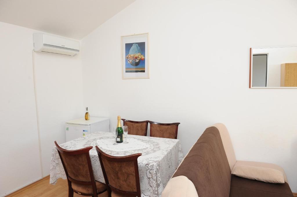 Posezení v ubytování Apartments with parking spaces Podaca, Makarska - 15748