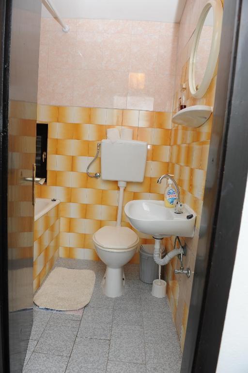 Koupelna v ubytování Apartments with parking spaces Podaca, Makarska - 15748