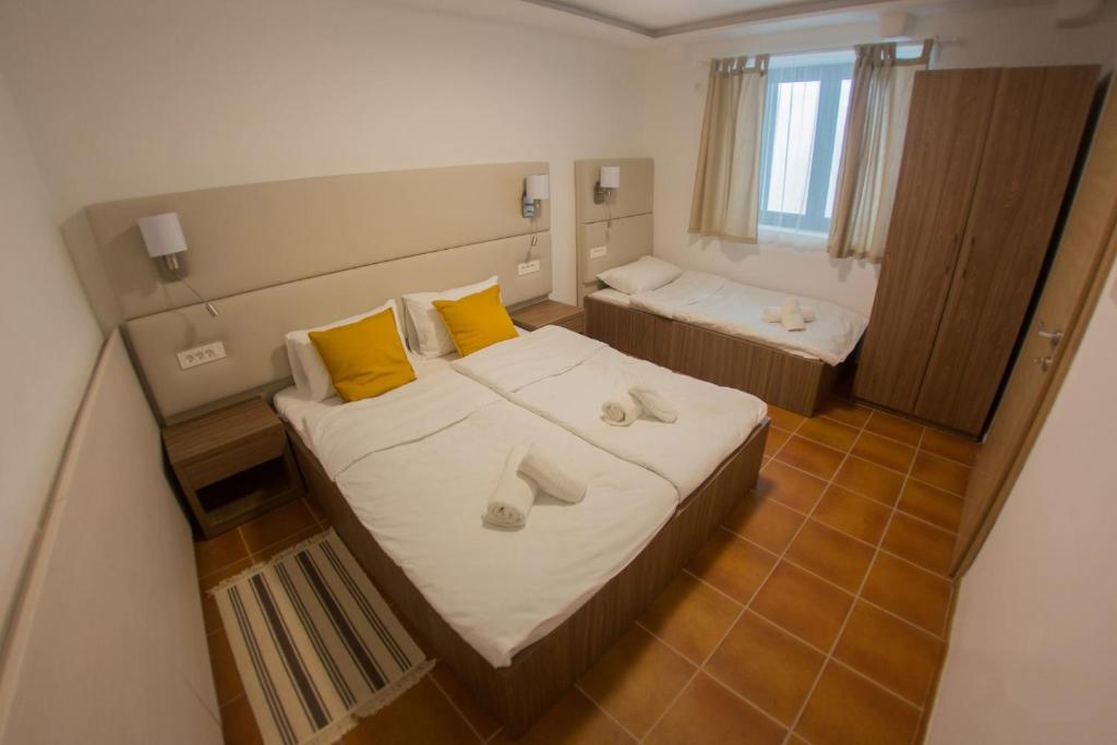 Fotografie z fotogalerie ubytování Apartments by the sea Gradac, Makarska - 16039 v Gradaci