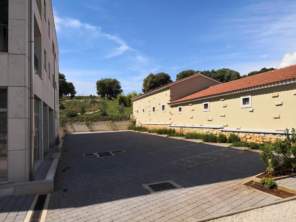Fotografie z fotogalerie ubytování Apartments by the sea Vrsar, Porec - 16234 v destinaci Vrsar