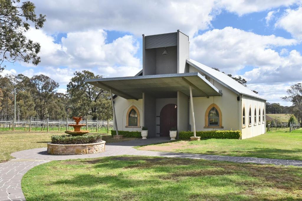Ironbark Hill Estate, Pokolbin (updated prices 2025)