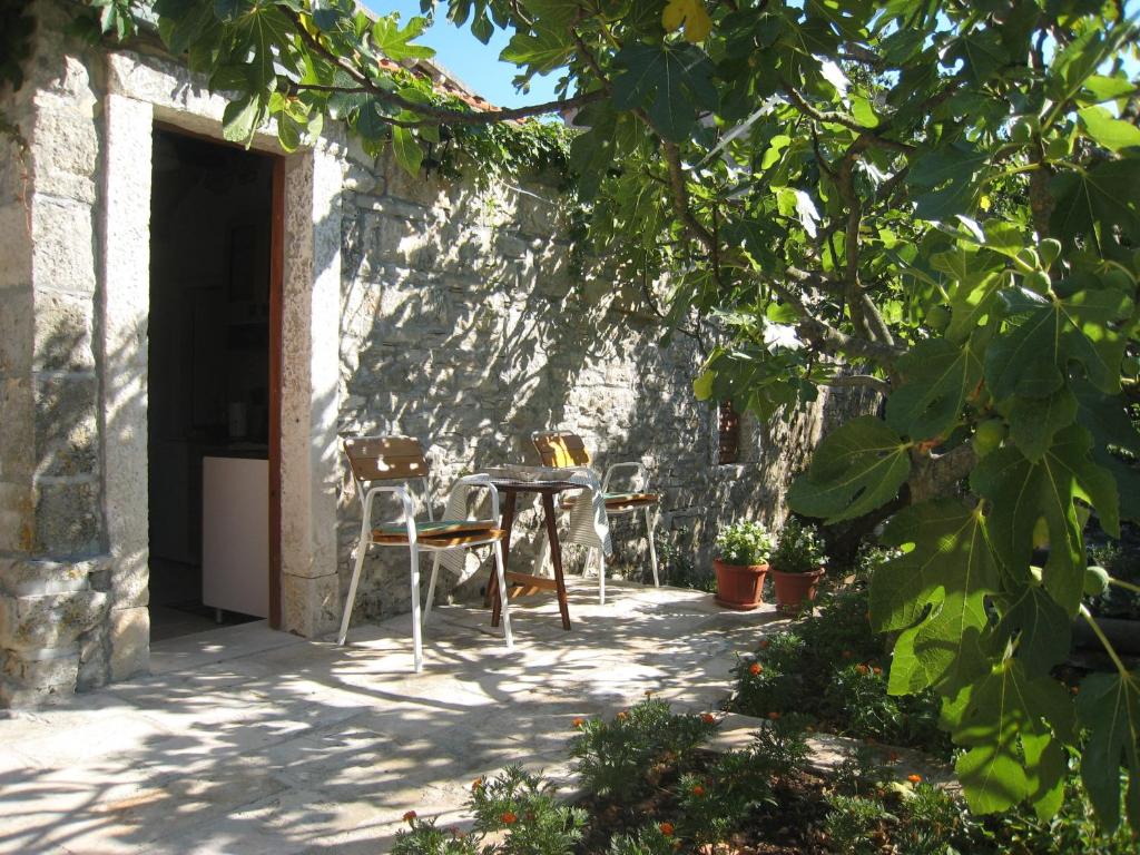 Fotografia z galérie ubytovania Apartments with WiFi Zrnovo, Korcula - 16254 na Korčuli