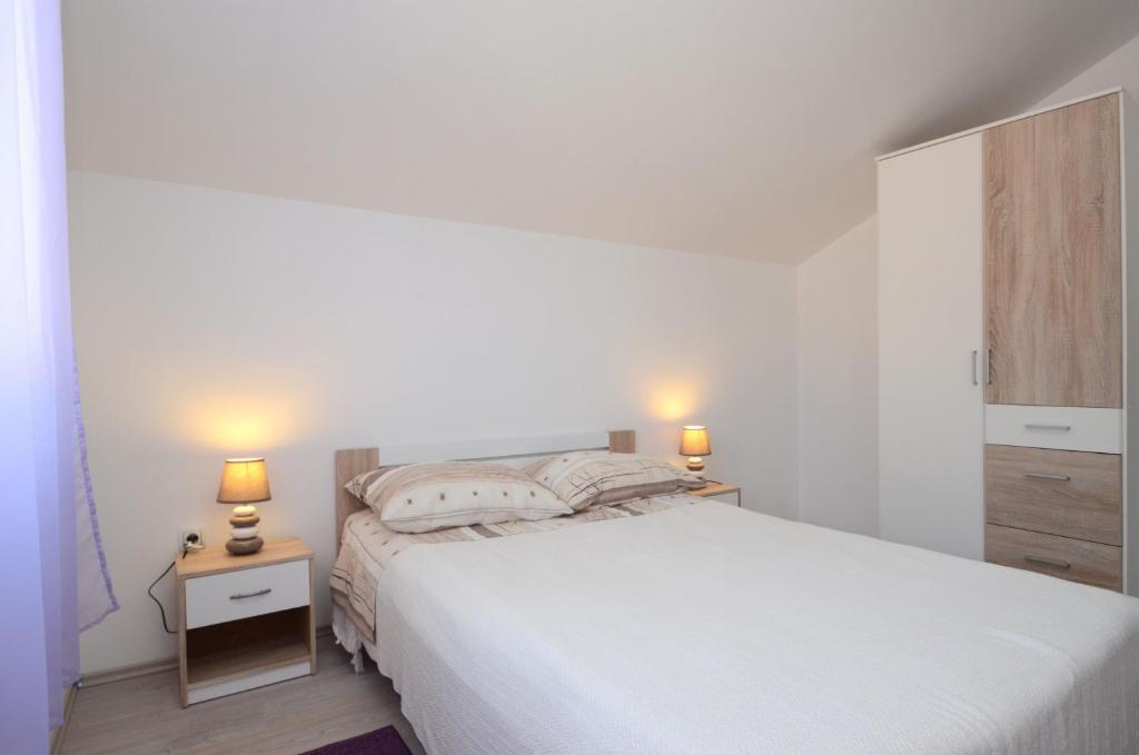 Zdjęcie z galerii obiektu Apartment Prizba 16268c w mieście Prižba