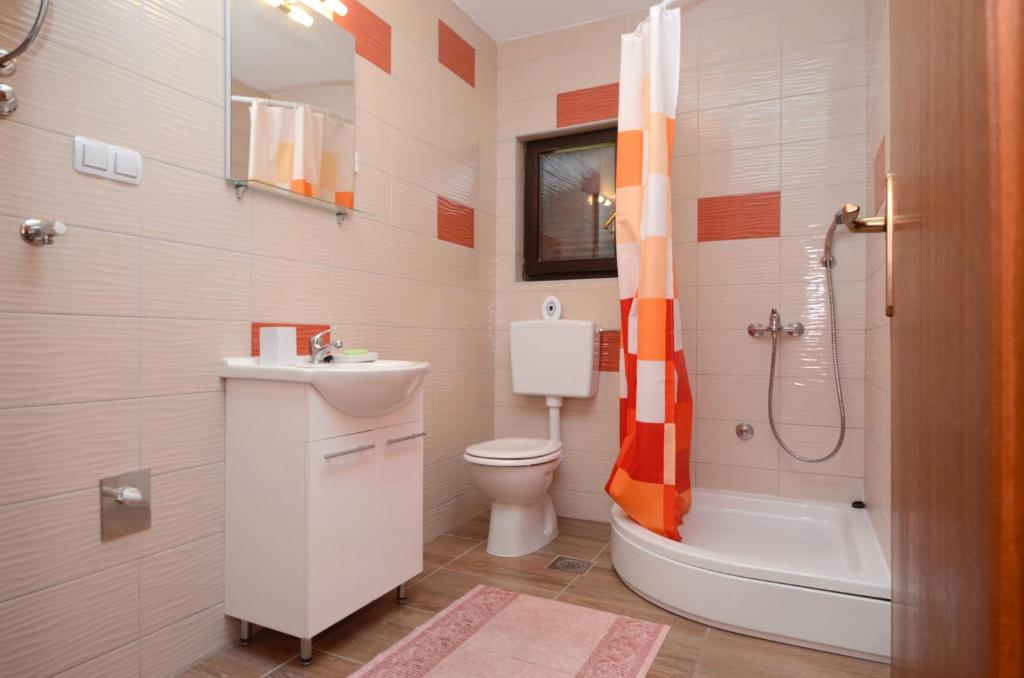 Zdjęcie z galerii obiektu Apartment Prizba 16268c w mieście Prižba