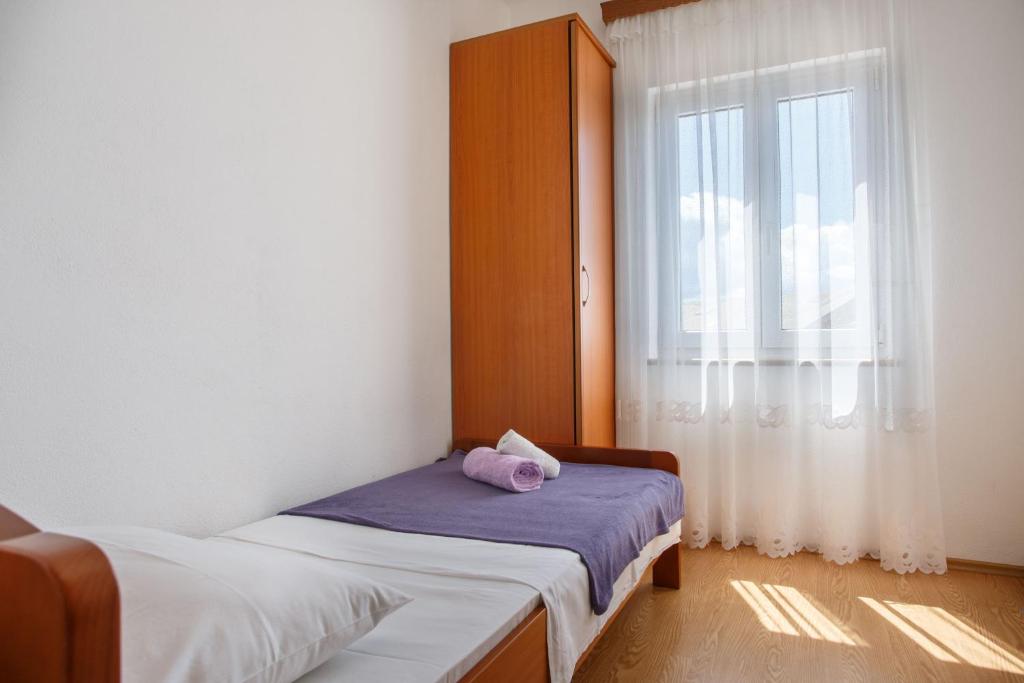 Fotografia z galérie ubytovania Apartments with a parking space Nemira, Omis - 15727 v Omise