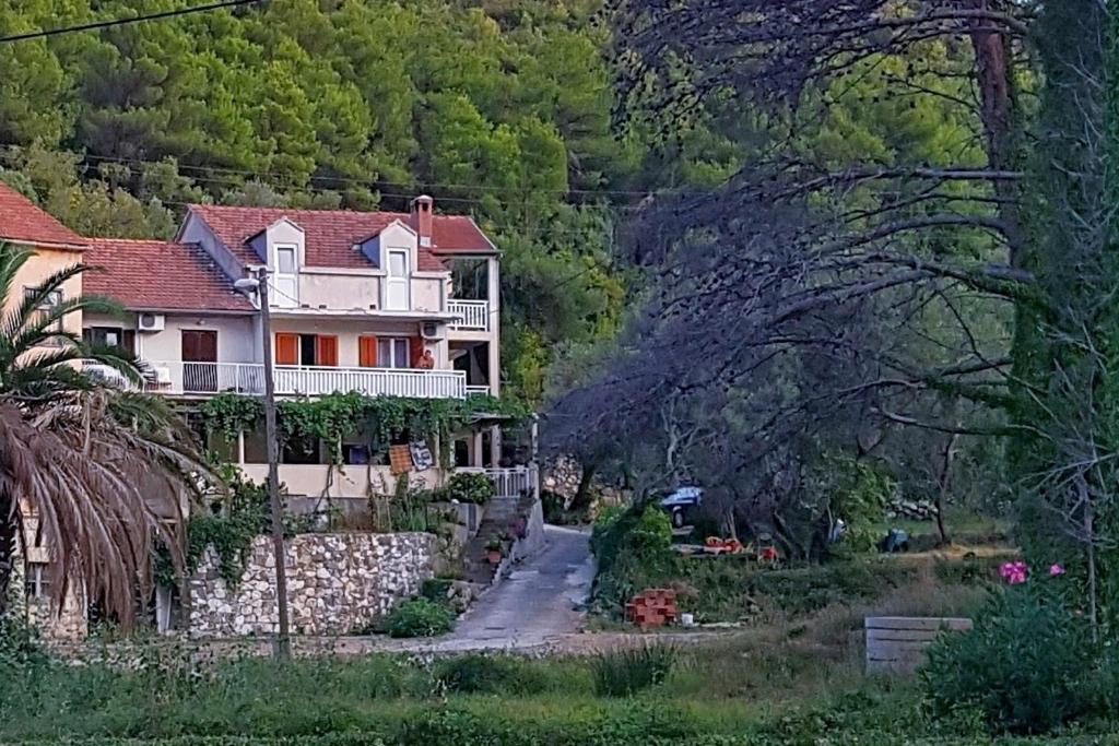 Fotografia z galérie ubytovania Apartments by the sea Slano, Dubrovnik - 15787 v Slano
