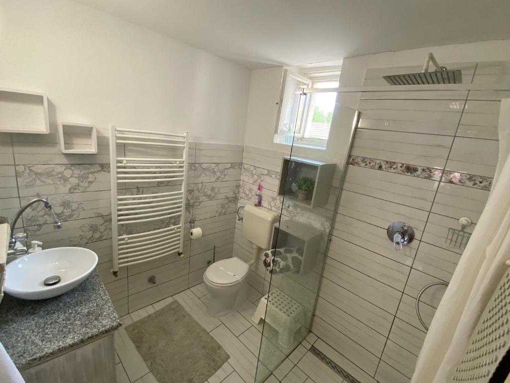 Árpád nyaralóház - Casa Con Due Camere Da Letto