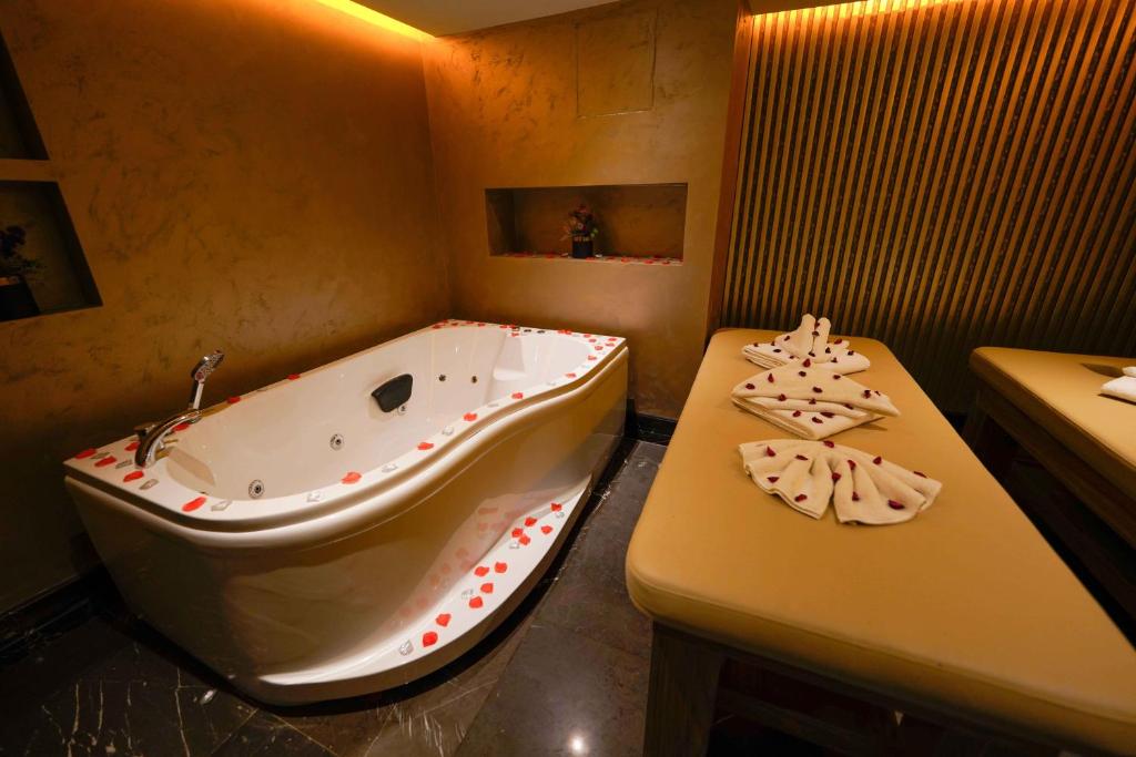 Koupelna v ubytování Costera Hotel