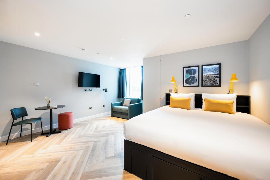 CITY CENTER PLAZA APARTHOTEL