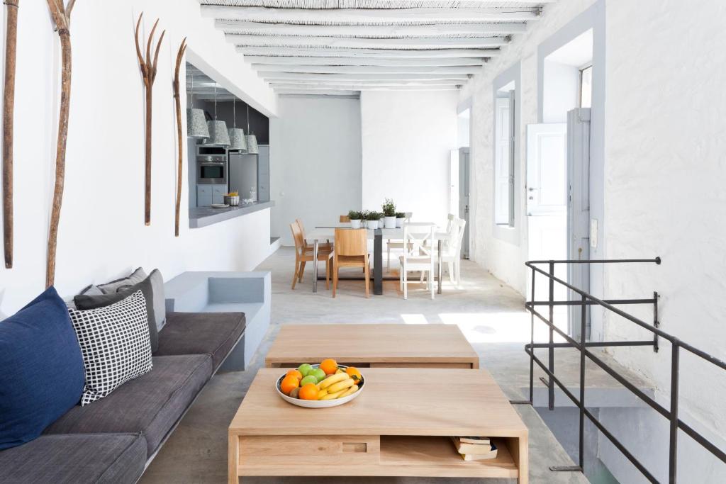 Posezení v ubytování Coco-Mat Eco Residences Serifos