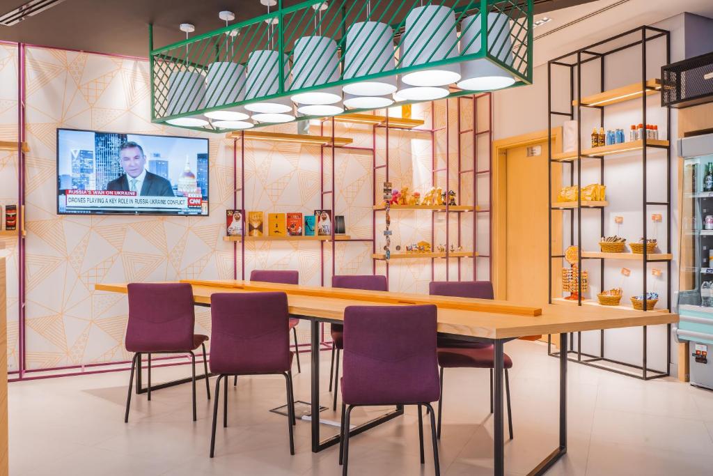 Studio M Al Barsha Hotel by Millennium - Resim 38