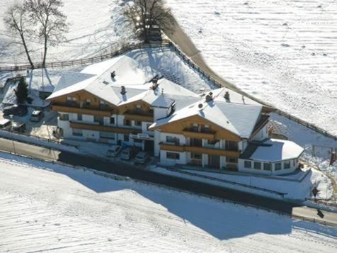 Hotel Garni Hochgruber v zimě