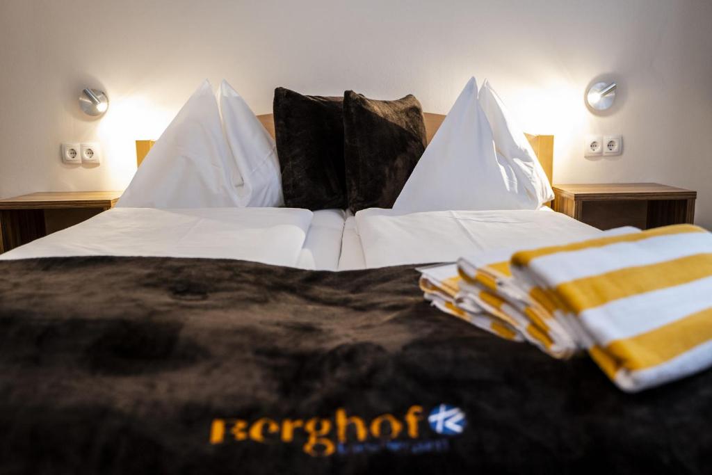 Fotografia z galérie ubytovania Hotel Berghof - Riesneralm v destinácii Donnersbachwald