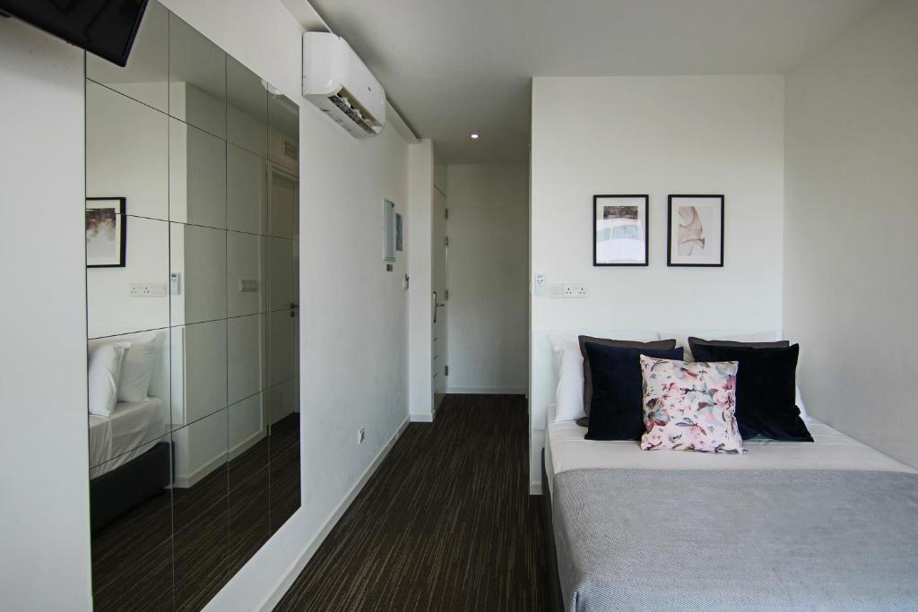 Phaedrus Living: Luxury Suite Nicosia 504 - Deluxe Suite