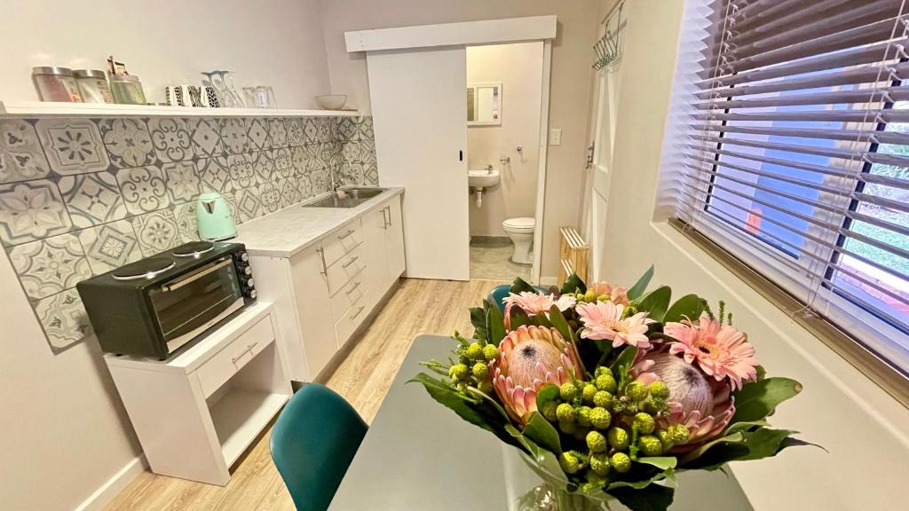 Cozy apartments in Belgrade, Čukarica, Železnik, free parking and WiFi - Apartamento De Una Habitación