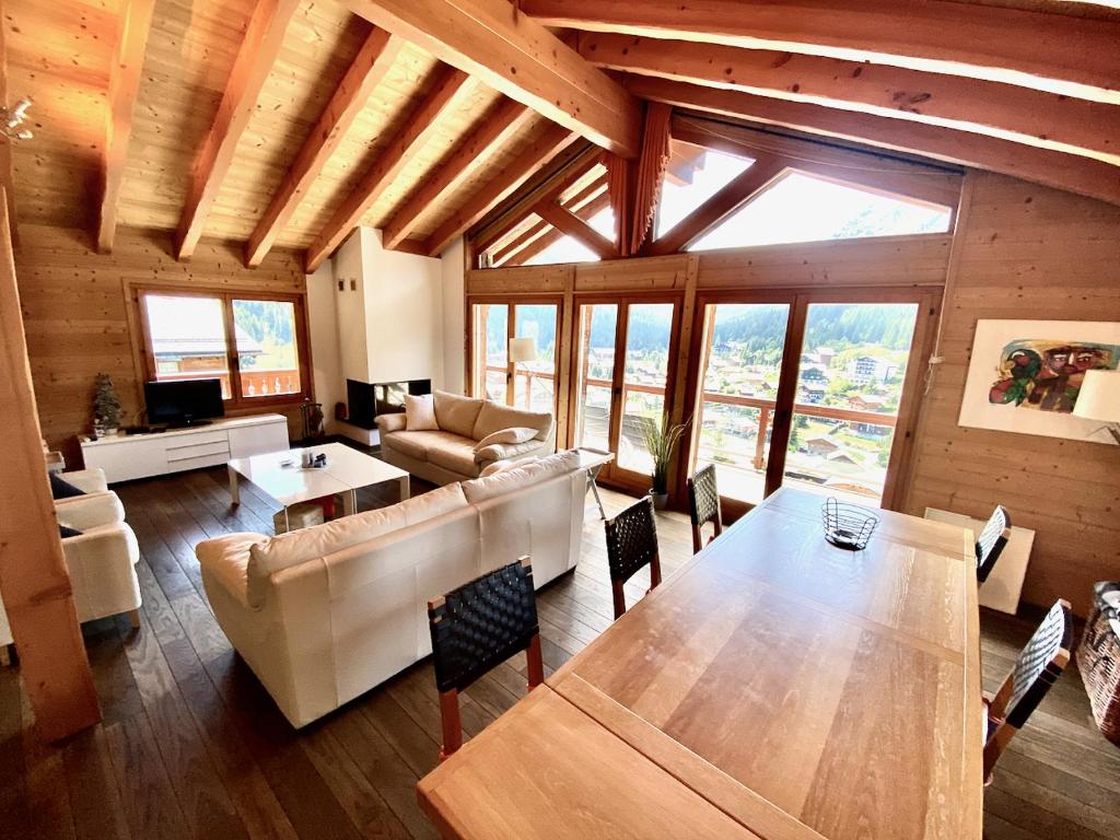 Posezení v ubytování Chalet Les Dalton, Morgins