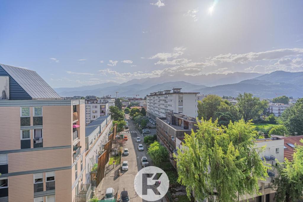 Výhľad na hory alebo výhľad na hory priamo z apartmánu
