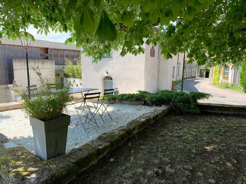 Gîte 4 étoiles avec vue château à Hattonchâtel - Housity